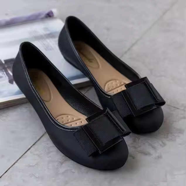 Nora Flow - Elegant & Supportive Ballerinas for Daily Comfort